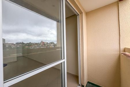 Apartamento à venda com 60m², 2 quartos e 1 vagavaranda