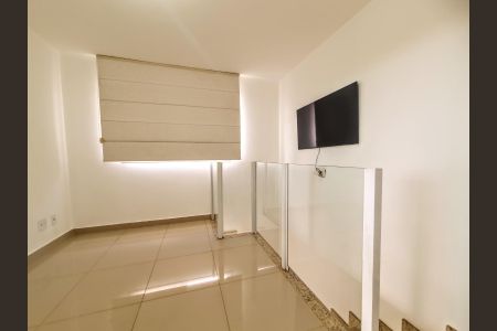 Apartamento à venda com 150m², 4 quartos e 3 vagas Apartamento à venda com 150m², 4 quartos e 3 vagasSala 2 da cobertura