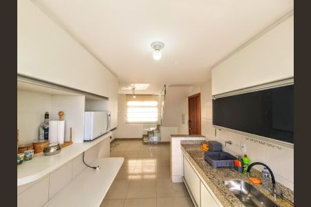 Apartamento à venda com 150m², 4 quartos e 3 vagas Apartamento à venda com 150m², 4 quartos e 3 vagasSala/Cozinha
