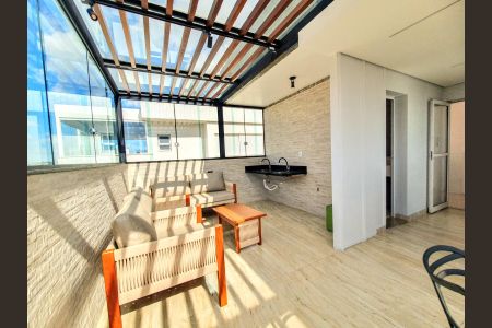 Apartamento à venda com 150m², 4 quartos e 3 vagas Apartamento à venda com 150m², 4 quartos e 3 vagasCobertura