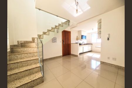 Apartamento à venda com 150m², 4 quartos e 3 vagas Apartamento à venda com 150m², 4 quartos e 3 vagasSala/Cozinha