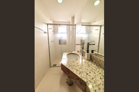 Apartamento à venda com 150m², 4 quartos e 3 vagas Apartamento à venda com 150m², 4 quartos e 3 vagasBanheiro Suíte