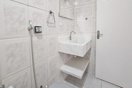 Apartamento para alugar com 71m², 1 quarto e 1 vaga Apartamento para alugar com 71m², 1 quarto e 1 vagaBanheiro