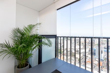 Studio à venda com 23m², 1 quarto e sem vaga Studio à venda com 23m², 1 quarto e sem vagaVaranda