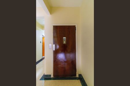 Apartamento à venda com 105m², 2 quartos e sem vaga Apartamento à venda com 105m², 2 quartos e sem vagaÁrea comum