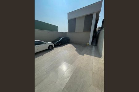 Casa de condomínio à venda com 60m², 2 quartos e 1 vagaFoto 01