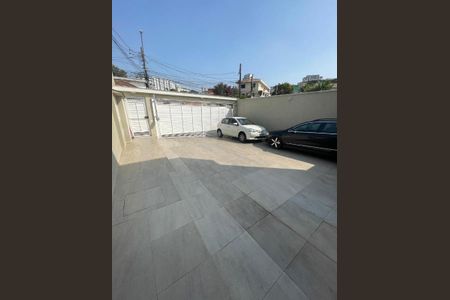 Casa de condomínio à venda com 60m², 2 quartos e 1 vagaFoto 02