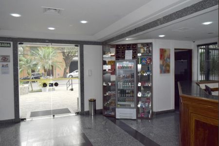 Apartamento à venda com 40m², 1 quarto e 1 vagaRecepção - mini mercado