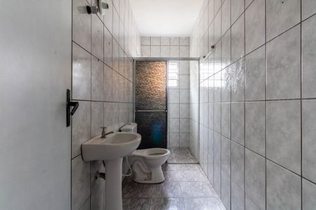 Casa para alugar com 35m², 1 quarto e 1 vaga Casa para alugar com 35m², 1 quarto e 1 vagaBanheiro