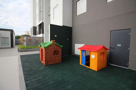 Apartamento à venda com 64m², 2 quartos e 1 vagaÁrea comum - Playground
