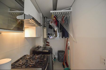 Apartamento à venda com 64m², 2 quartos e 1 vagaCozinha e Área de Serviço