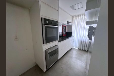 Apartamento à venda com 58m², 1 quarto e 1 vagaCozinha