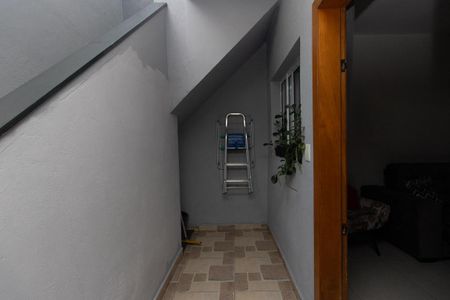 Casa à venda com 240m², 3 quartos e 1 vagaEntrada