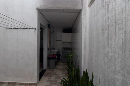 Casa à venda com 240m², 3 quartos e 1 vagaÁrea de Serviço 2