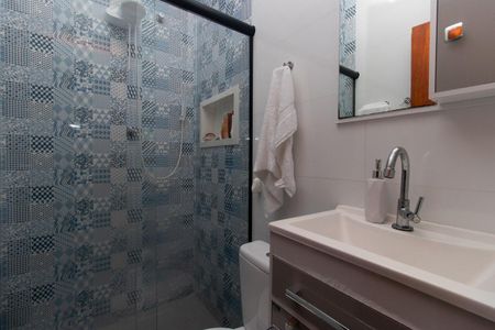 Casa à venda com 240m², 3 quartos e 1 vagaBanheiro 2