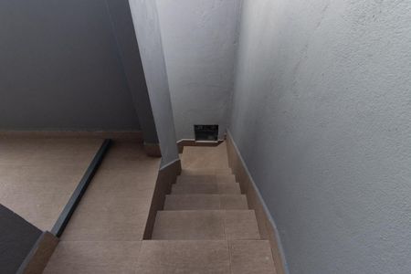 Casa à venda com 240m², 3 quartos e 1 vagaEscada