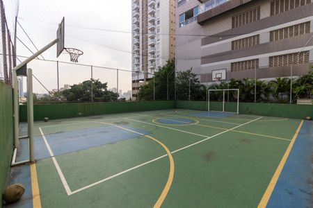 Apartamento à venda com 84m², 3 quartos e 2 vagas Apartamento à venda com 84m², 3 quartos e 2 vagasÁrea Comum - Quadra