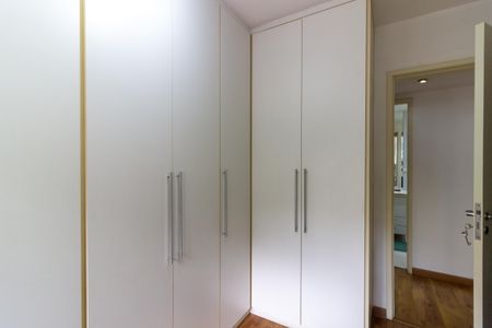 Apartamento à venda com 84m², 3 quartos e 2 vagas Apartamento à venda com 84m², 3 quartos e 2 vagasEscritório