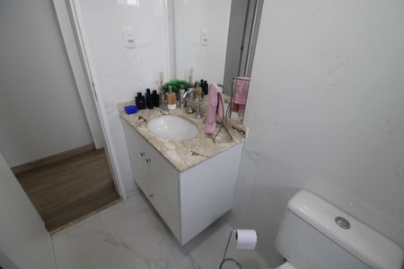 Apartamento à venda com 89m², 3 quartos e 2 vagasBanheiro 2