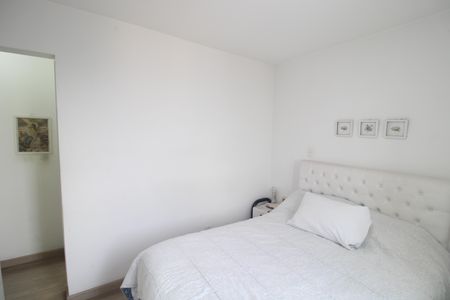 Apartamento à venda com 89m², 3 quartos e 2 vagasQuarto 3