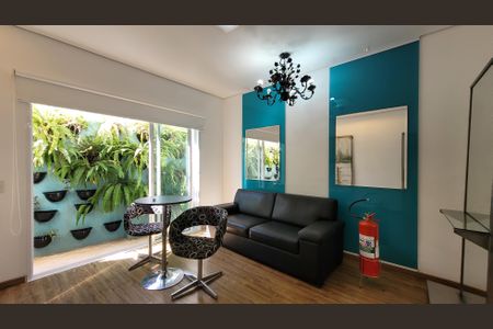 Casa à venda com 250m², 2 quartos e 1 vagaSala