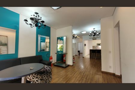 Casa à venda com 250m², 2 quartos e 1 vagaSala