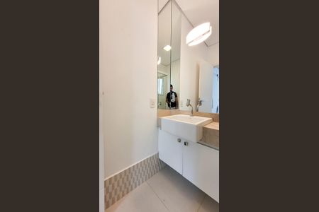 Casa à venda com 250m², 2 quartos e 1 vagaBanheiro da Suíte