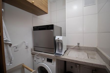 Apartamento à venda com 40m², 2 quartos e sem vaga Apartamento à venda com 40m², 2 quartos e sem vagaÁrea de Serviço