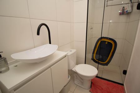 Apartamento à venda com 40m², 2 quartos e sem vaga Apartamento à venda com 40m², 2 quartos e sem vagaBanheiro