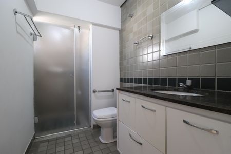 Apartamento à venda com 77m², 2 quartos e 2 vagasBanheiro