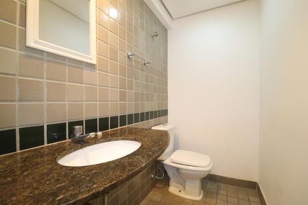 Apartamento à venda com 77m², 2 quartos e 2 vagasLavabo