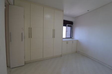 Apartamento à venda com 77m², 2 quartos e 2 vagasQuarto 1