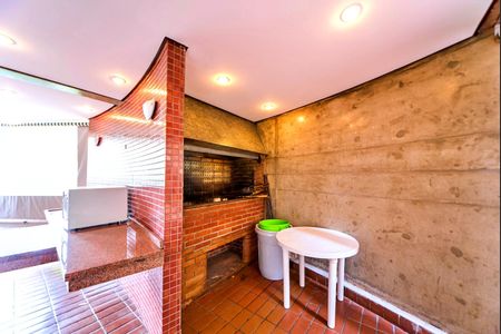 Apartamento à venda com 77m², 2 quartos e 2 vagas Apartamento à venda com 77m², 2 quartos e 2 vagasÁrea comum