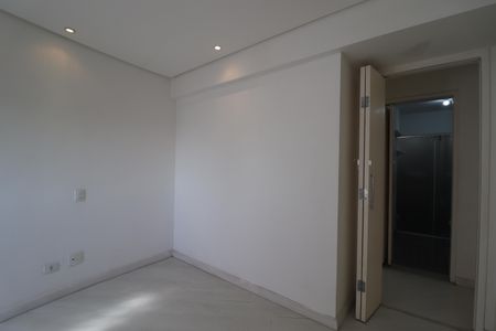 Apartamento à venda com 77m², 2 quartos e 2 vagasQuarto 2