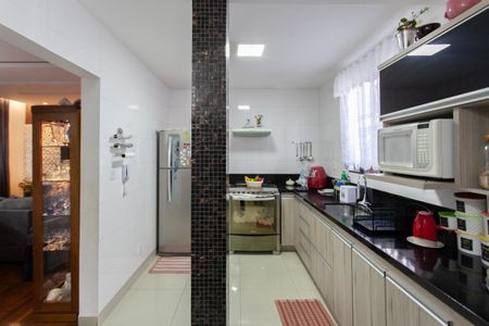 Apartamento à venda com 98m², 3 quartos e 2 vagas Apartamento à venda com 98m², 3 quartos e 2 vagasCozinha