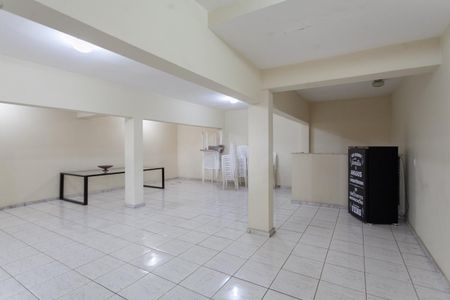 Apartamento à venda com 98m², 3 quartos e 2 vagas Apartamento à venda com 98m², 3 quartos e 2 vagasÁrea comum - Salão de festas