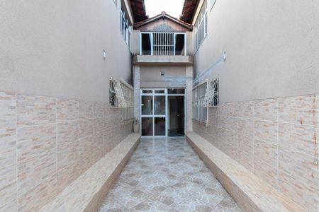 Apartamento à venda com 98m², 3 quartos e 2 vagas Apartamento à venda com 98m², 3 quartos e 2 vagasEntrada