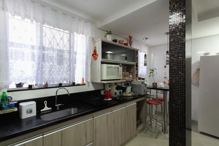 Apartamento à venda com 98m², 3 quartos e 2 vagas Apartamento à venda com 98m², 3 quartos e 2 vagasCozinha