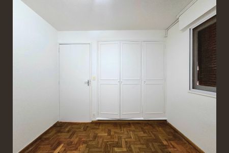 Apartamento à venda com 78m², 2 quartos e 1 vagaQuarto 2