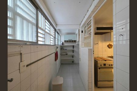 Apartamento à venda com 78m², 2 quartos e 1 vagaÁrea de Serviço