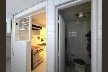 Apartamento à venda com 78m², 2 quartos e 1 vagaÁrea de Serviço