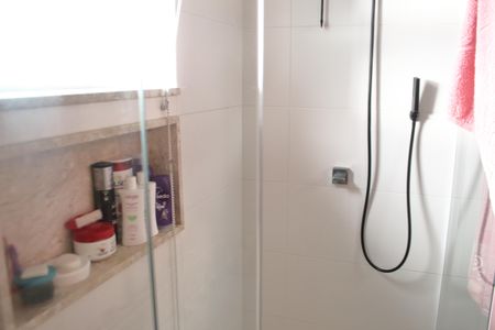 Casa à venda com 280m², 4 quartos e 3 vagasBanheiro da Suíte 1