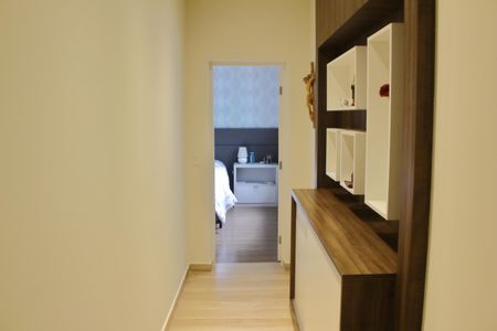 Casa à venda com 280m², 4 quartos e 3 vagasCorredor