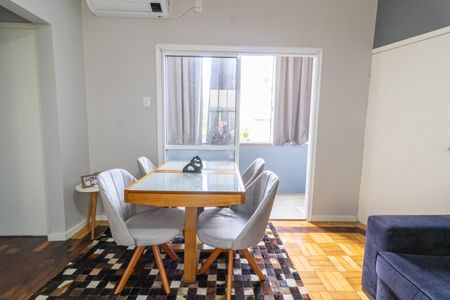 Apartamento para alugar com 68m², 3 quartos e sem vagaSala