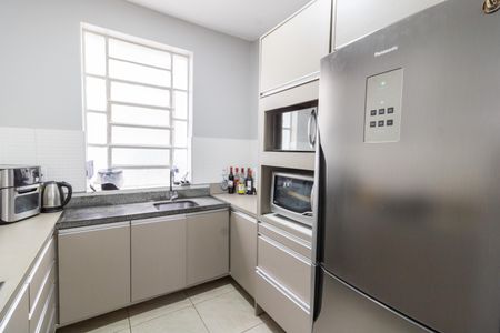 Apartamento para alugar com 68m², 3 quartos e sem vagaCozinha
