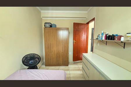 Casa à venda com 220m², 2 quartos e 1 vaga Casa à venda com 220m², 2 quartos e 1 vagaQuarto 2