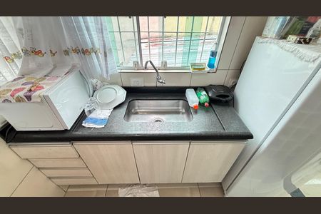 Casa à venda com 220m², 2 quartos e 1 vaga Casa à venda com 220m², 2 quartos e 1 vagaCozinha