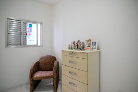 Casa à venda com 225m², 5 quartos e 2 vagas Casa à venda com 225m², 5 quartos e 2 vagasQuarto 2