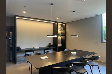 Studio para alugar com 30m², 1 quarto e sem vaga Studio para alugar com 30m², 1 quarto e sem vagaCoworking