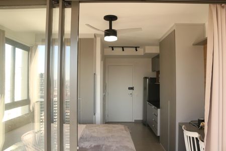 Studio para alugar com 30m², 1 quarto e sem vagaVaranda